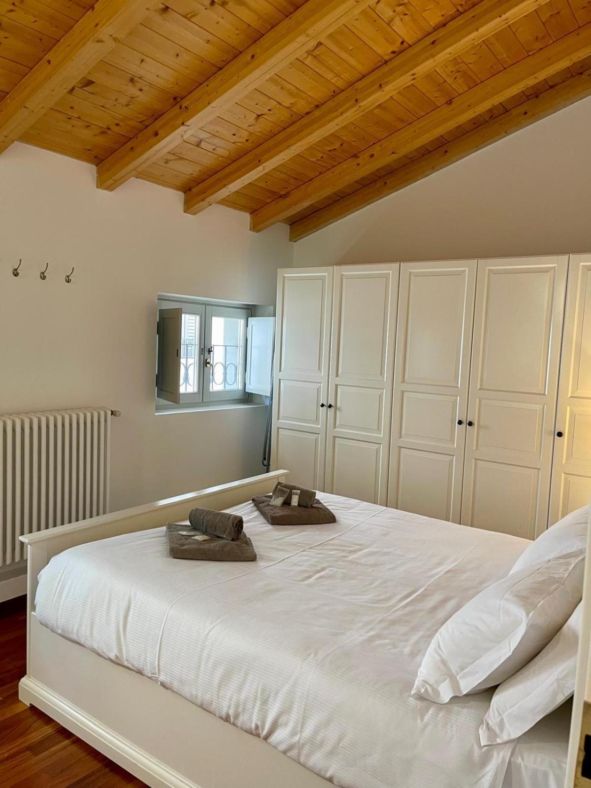 Calicantus Apartments Atena Como Exterior photo
